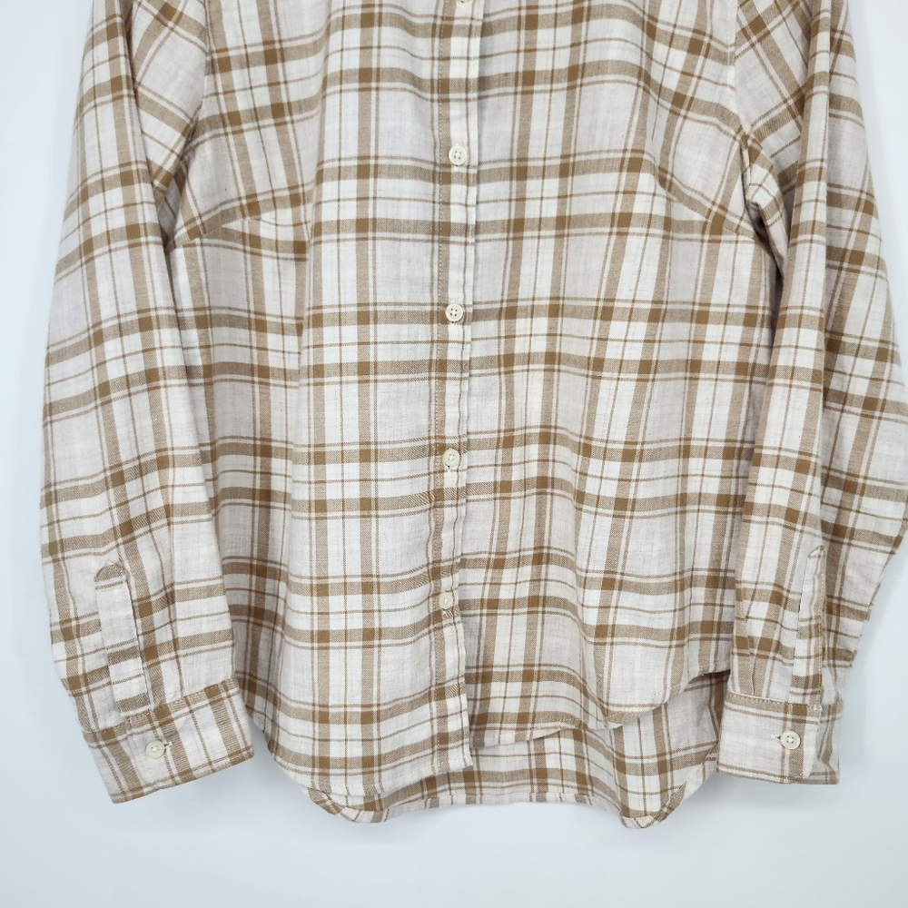 Old Navy Womens The Classic Shirt Size M Tan Ivory Plaid Button Neutral Western - Picture 3 of 7